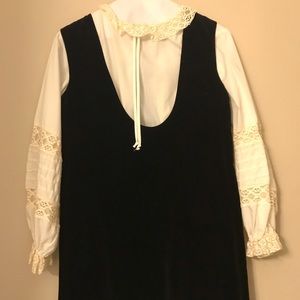 Youngland black velvet jumper & white lace blouse